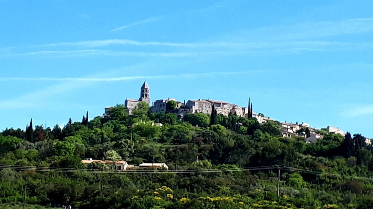 La Garde Adhemar, L'Escalier Medieval 外观 照片