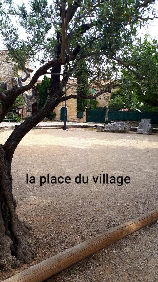 La Garde Adhemar, L'Escalier Medieval 外观 照片