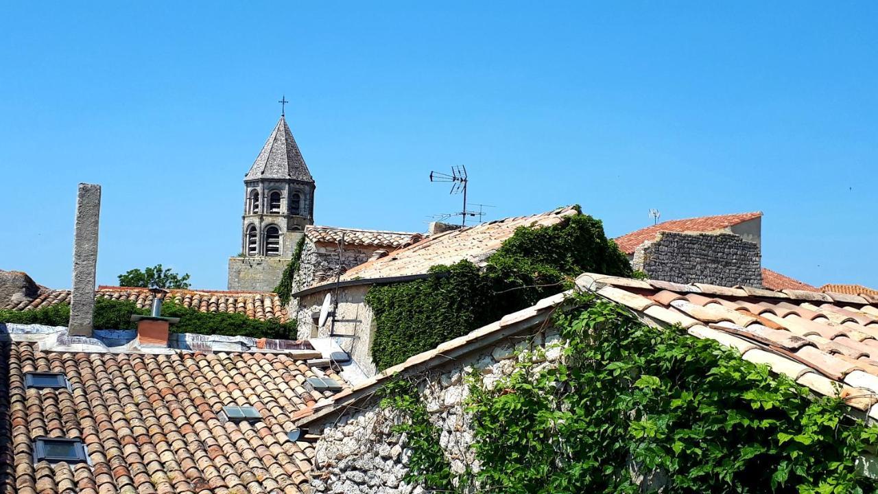La Garde Adhemar, L'Escalier Medieval 外观 照片